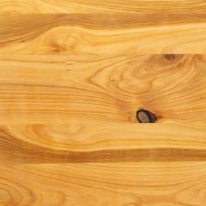 Kirscholz: gelb bis rötlich braun